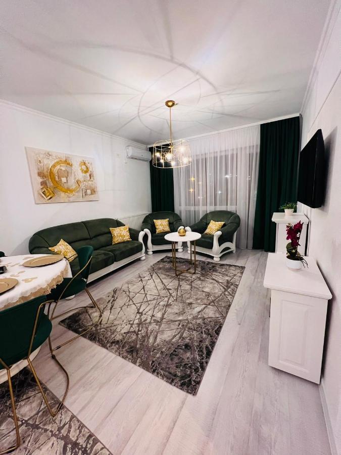 Apartament Larysse Oradea Eksteriør billede